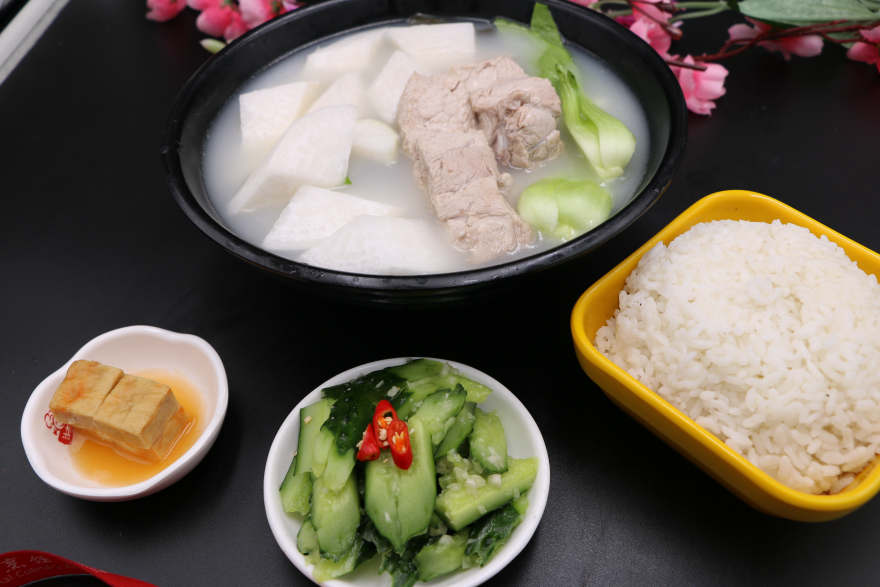 沈阳浓汤炖骨饭培训